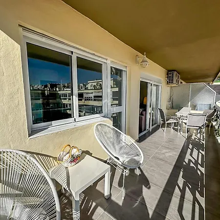 شقة Beachfront In La Carihuela *